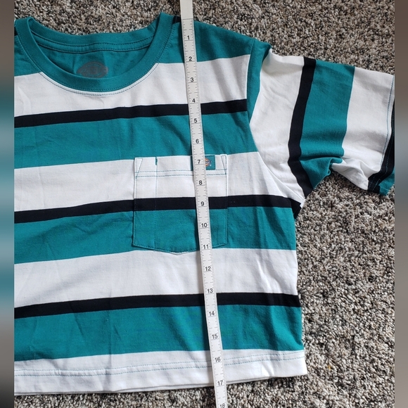 Dickies| Cropped Short Sleeve Casual Tshirt - Picture 4 of 6